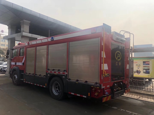 國五德國MAN壓縮空氣泡沫消防車