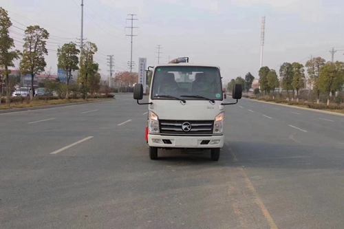 國六凱馬2方藍(lán)牌吸糞車