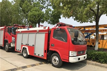 國五東風(fēng)單排小型消防車